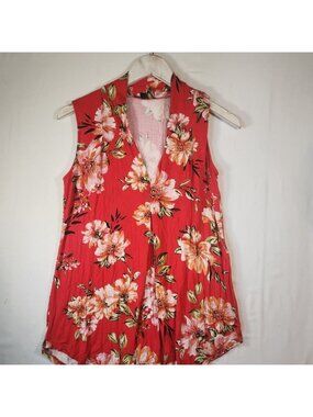 Cable and guage Red Floral Sleeveless V-Neck Top High Neck Back Curved Hem Small